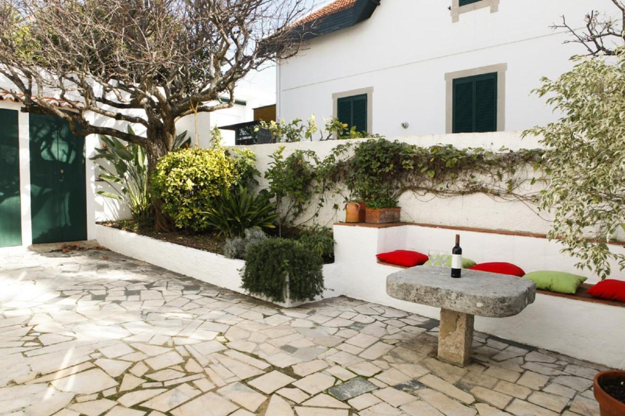 Cushy Apartment With Garden In Estoril Exterior photo